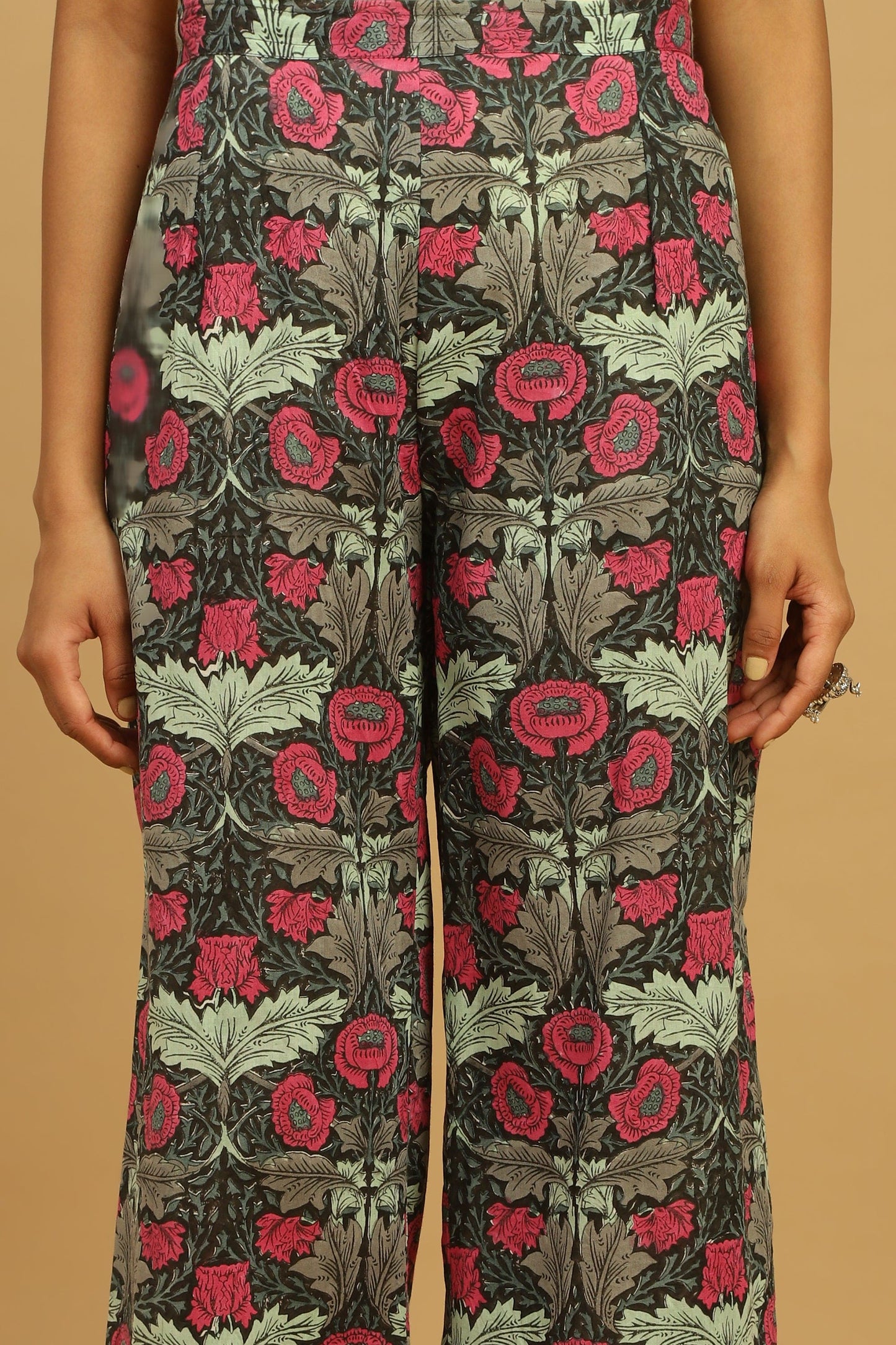 CHARCOAL POPPY ORGANIC COTTON KURTA SET (3 pcs)