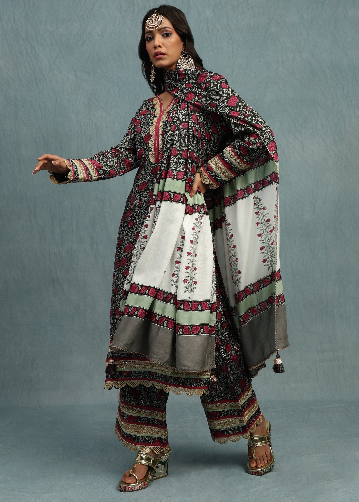 Black Rose Jaal Cotton Silk Hand Block Printed Kurta Set- (3 Pcs Set)