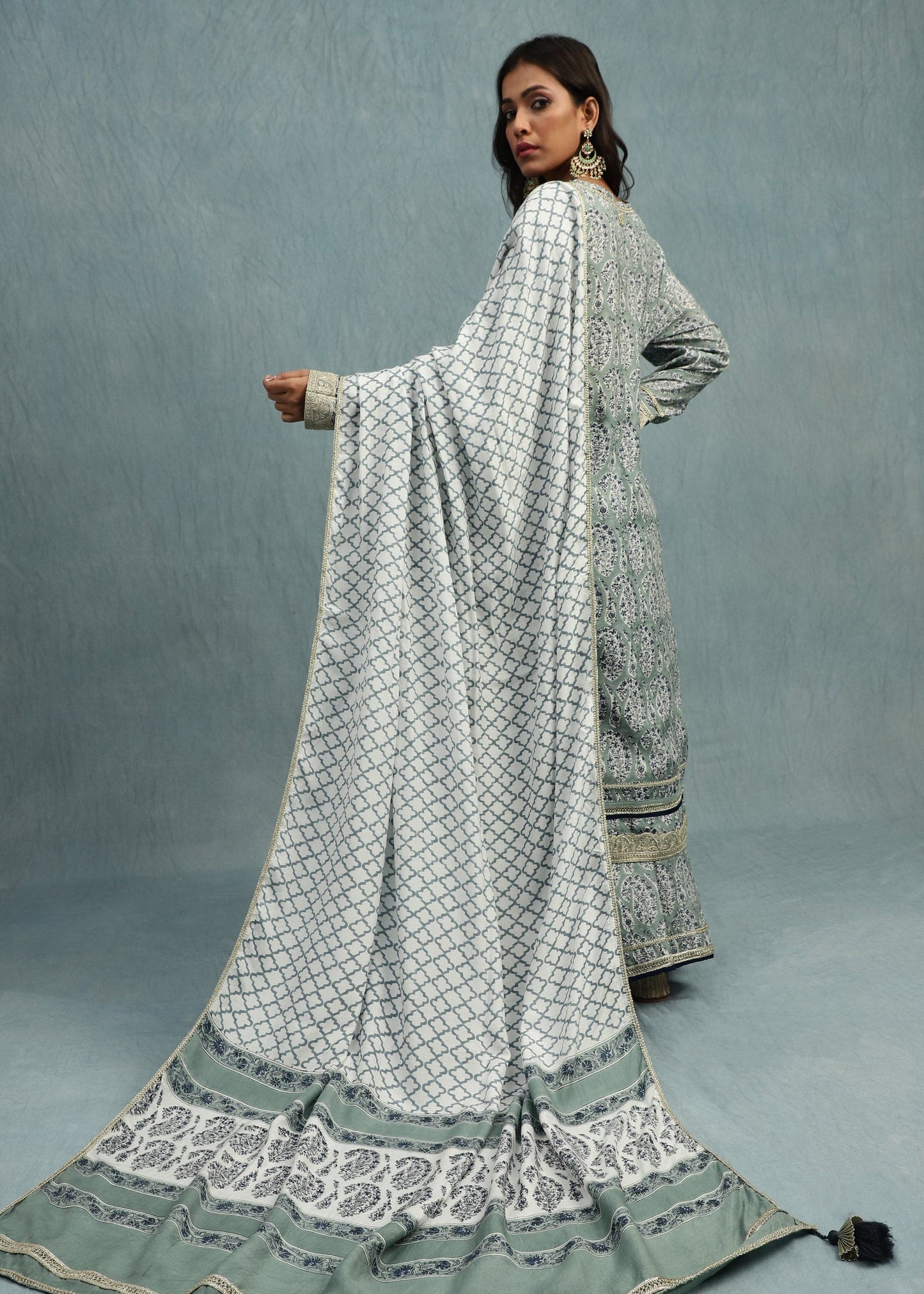 Light Indigo Paisley Jaal Cotton Silk Hand Block Printed Kurta Set- (3 Pcs Set)