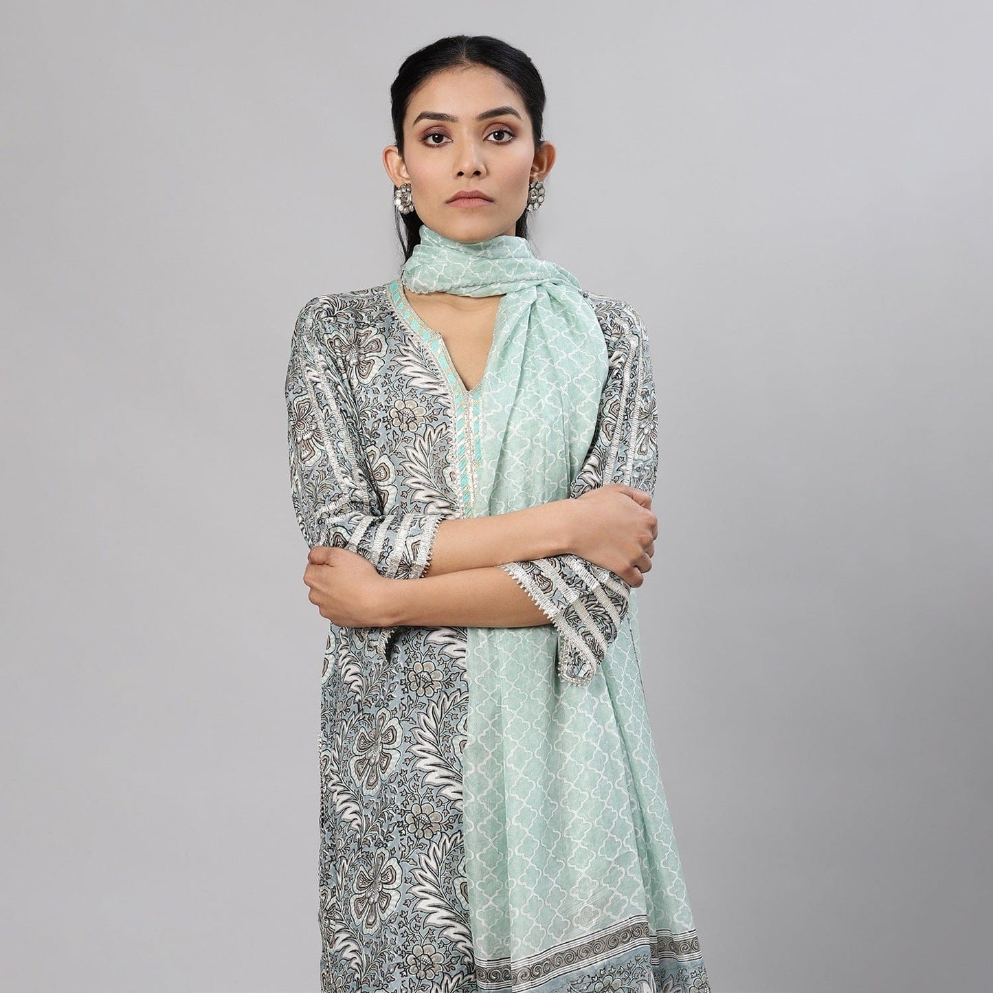 Grey Floral Bagh Silk 3Pc Kurta Set